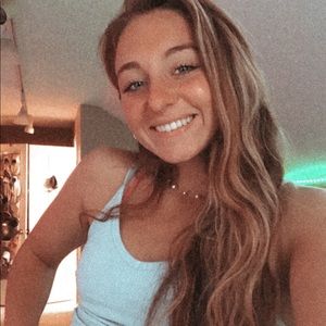 Meet your Posher, Madeline